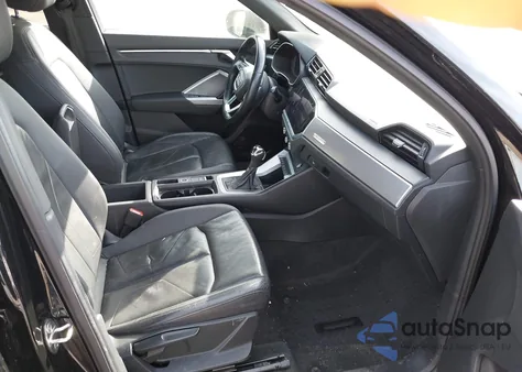 2020 Audi Q3 Premium 45 Tfsi S Line Quattro Tiptronic z USA, uszkodzony, nr VIN WA1DECF33L1073166